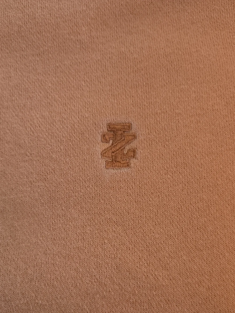 IZOD Men’s XL Orange Crewneck Sweatshirt Pullover Embroidered Logo